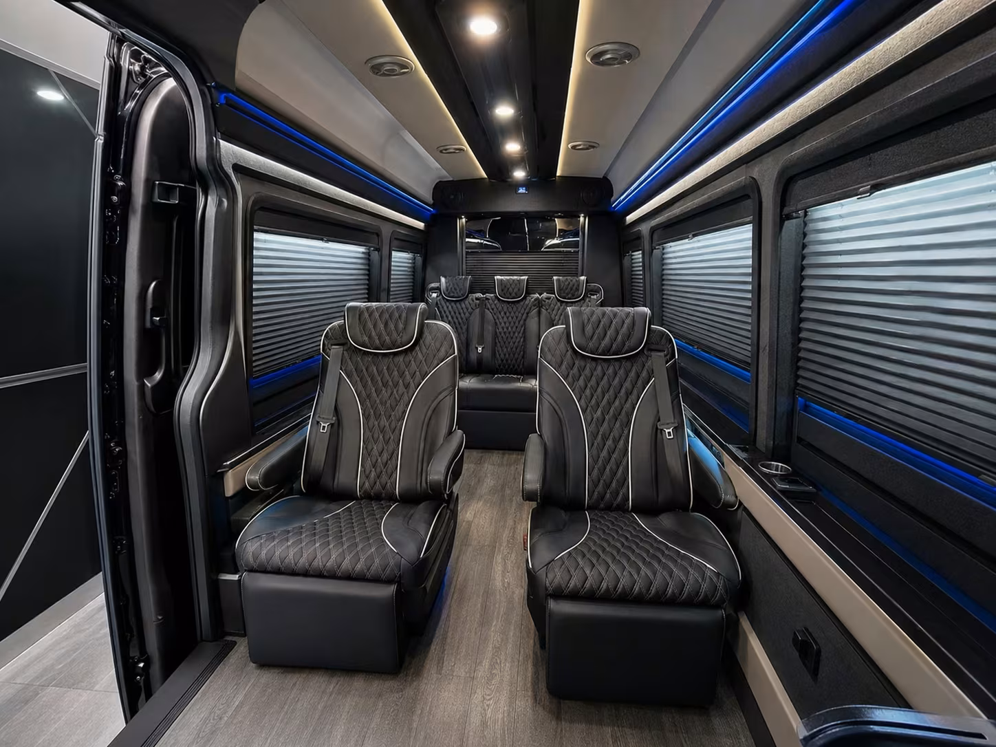sunrise bus rentals for corporate travel and cruise transfers